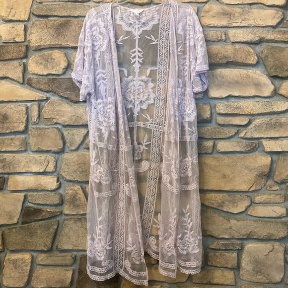 LC Lauren Conrad Duster Robe Lavender Lace New Without Tag one size beautiful - Picture 1 of 12